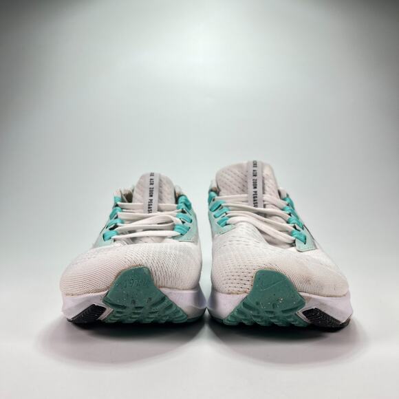 Nike Air Zoom Pegasus 38 White Light Green Running Shoes CW7358-102 Women's Sz 8 - Picture 2 of 11
